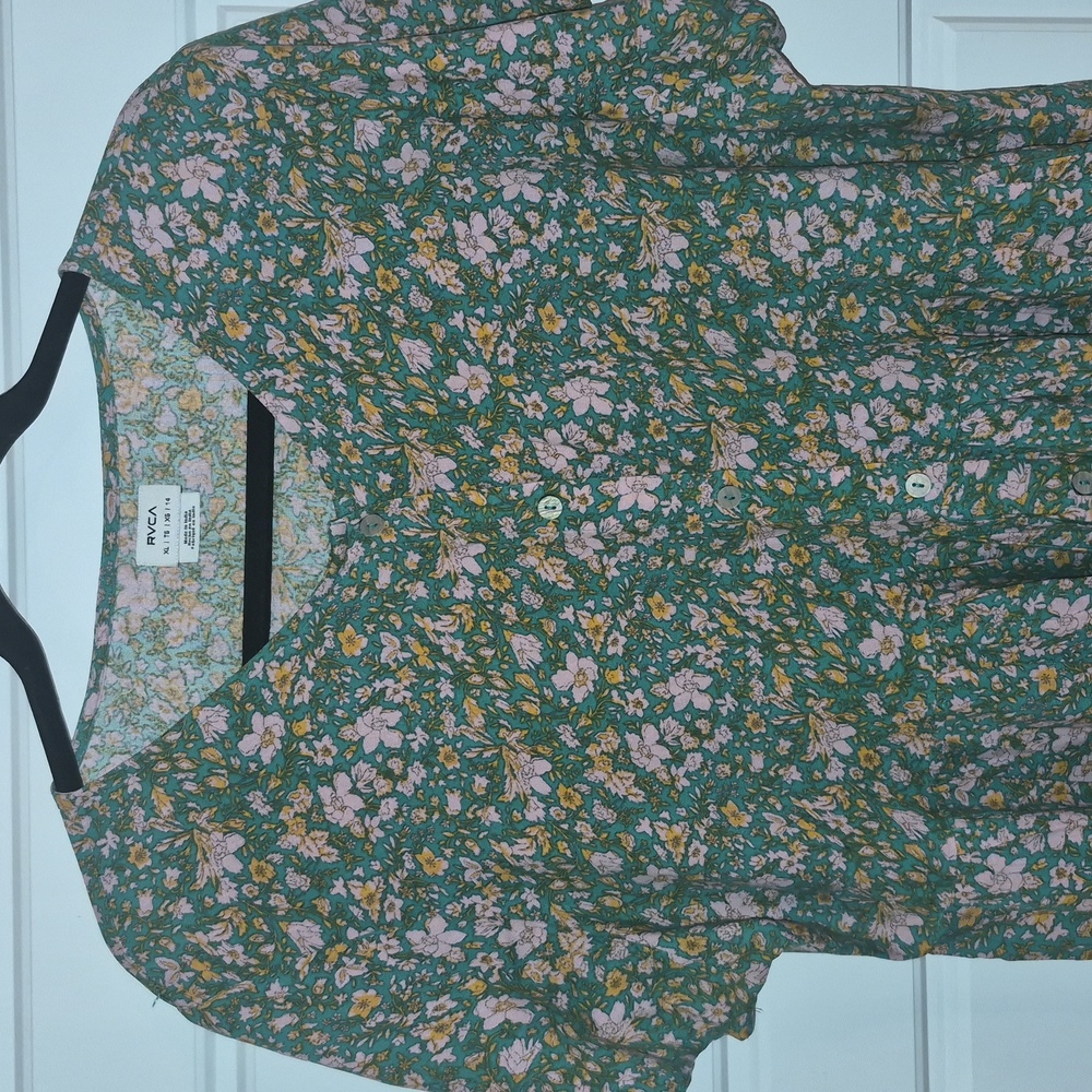 RVCA Green Floral Short-Sleeve Swing Dress with Pink & Orange Accents